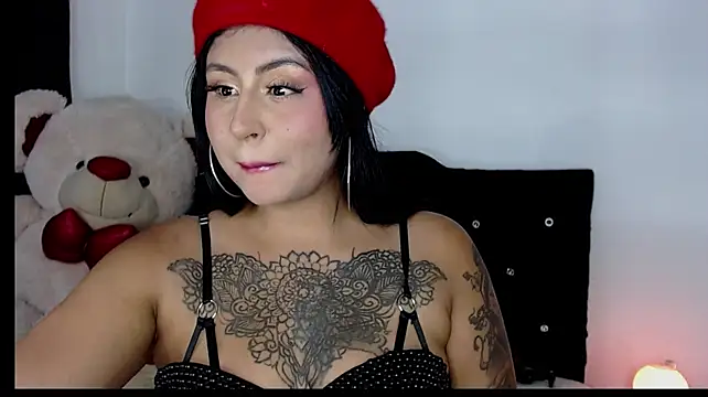 Angela_temptation - sloppily sucking cock
