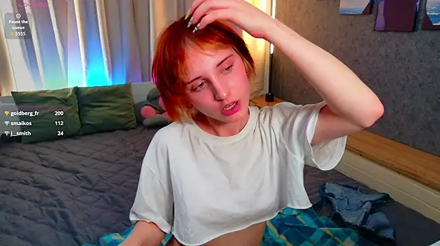 Nami_Ri - spank ass in doggy pose