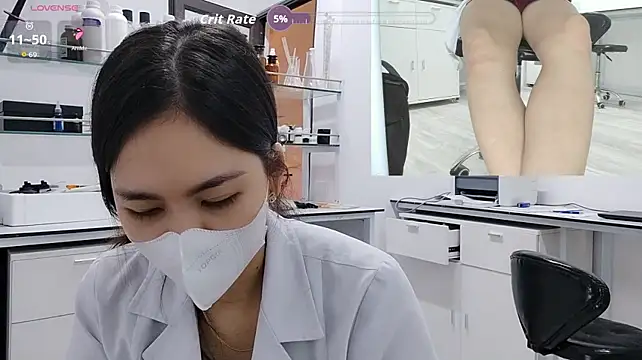 Lubeyou_KT - naked under coat+2m ctr at LAB