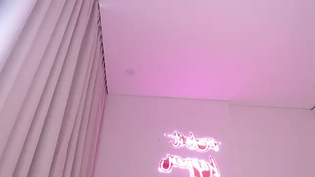 Krispyshot - JOI w Sperm