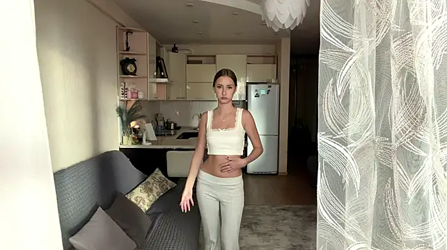 ShelbaMitsuda - Play with my leggins
