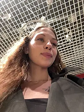 Olivia_Jemison - Pinch + lick my nipples in STORE