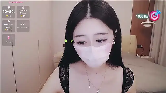 CN-xiaofei - 捏乳头+裸上身