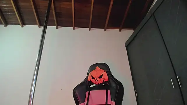 Auraeroticaxxx - flash pussyy