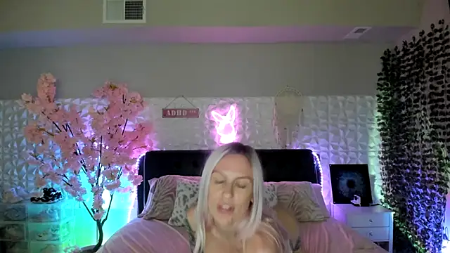 Xbbyblonde - HANDJOB TEASE