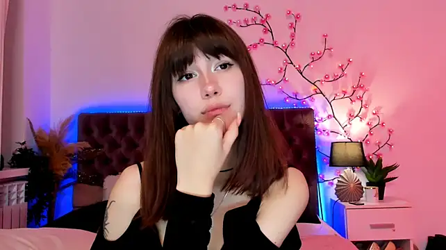 MilanaHotts - Make me wet))