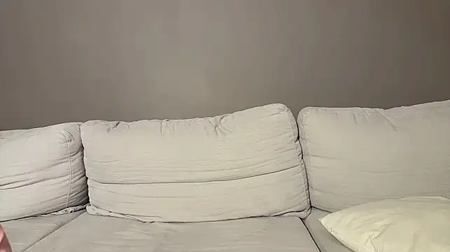 Lucidflix - I can ride my pillow with domi naked ^^
