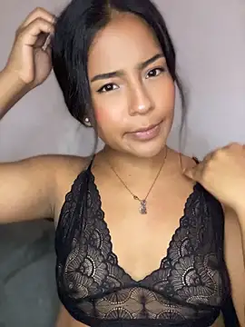LeahBar - pussy fingers