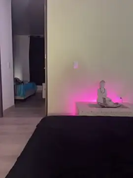 Sweet_ivonny - fucking dildos in the shower