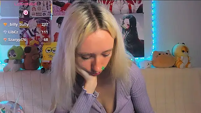 Katia_Nabiee - 🎀topless 5 min🎀