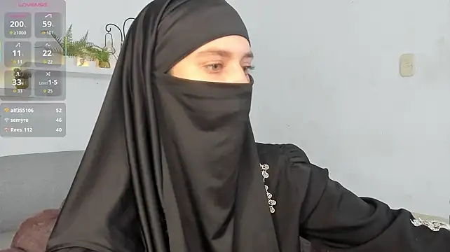 Salma_arabicc - Hard spankings x10