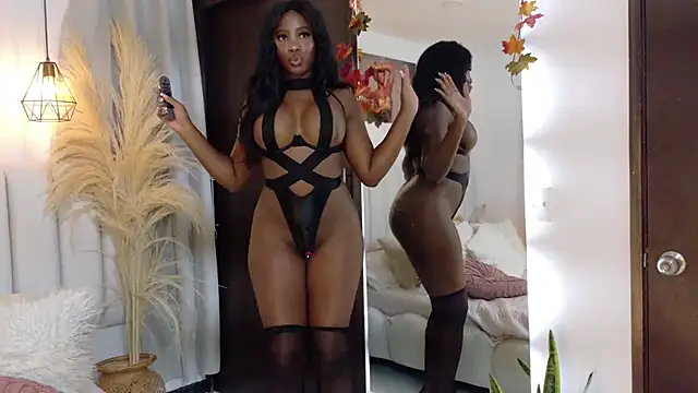 Nia_Williams - 🍒Tits of oil 🍒
