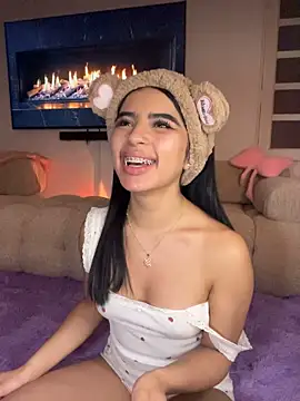 Emily-14 - without pantys