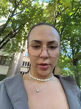 Bunny_Lush - Boobies play outside in public