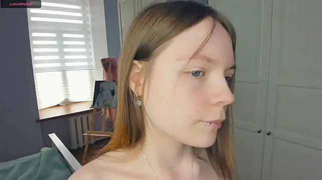 LavenderMitten - Finger in my pussy