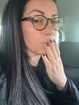 Kymii - 😍shake seins