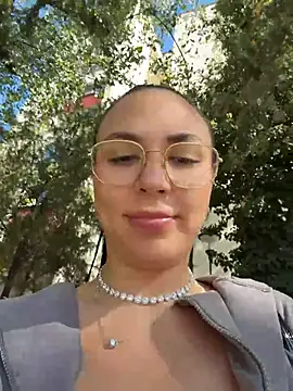 Bunny_Lush - Boobies play outside in public