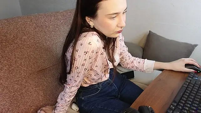 Your_Agnes69 - I'll get rid of the jeans and the top