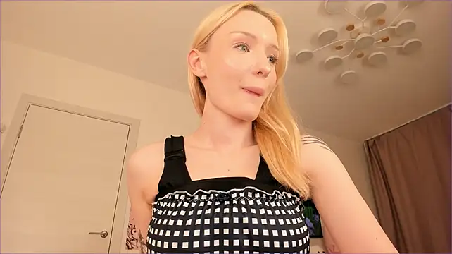 Tiffany_Paw - SlideUrCockInsidePussy