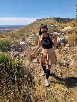 Samira-Summer - Handjob in public Lt 1 video