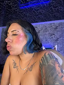 Scarlett-LS - blow job + saliva in boobs