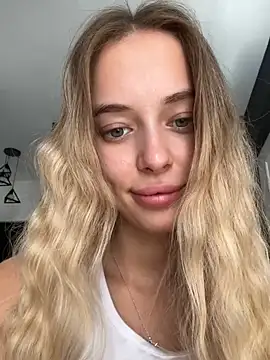 Enjoy_my_beauty - spread my asshole in doggy