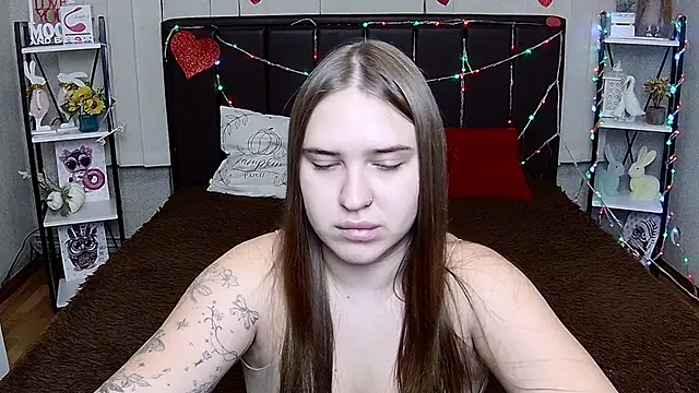 LauraHlot - Every Tip Brings Us Closer 🫶