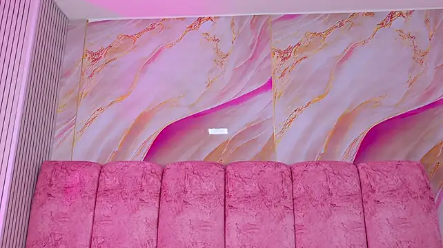 Emmacurvy - RIDE SQUAT 🍑