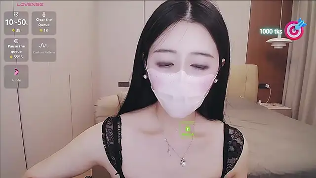 CN-xiaofei - 捏乳头+裸上身