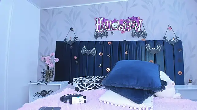 AkiraKurosei - Spanking and kissing my pussy for 5 time
