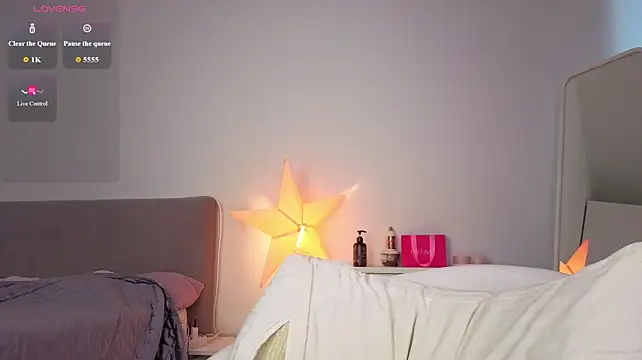 SmolCutie - CUM HARD