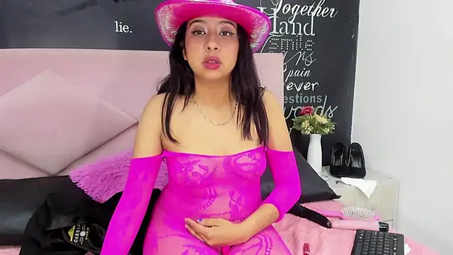 Sofiia__Cute1 - control lush for 3 min
