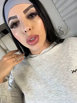 ALISSON_FOXXX1
