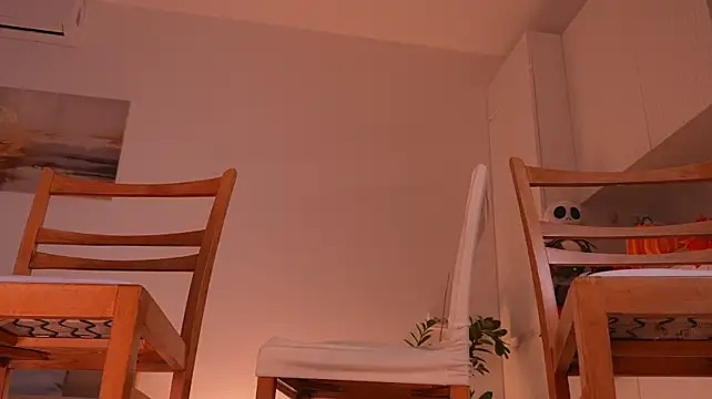 Miablueye - Dildo in pussy