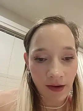 Chloe_StClaire - Vibe 3 min