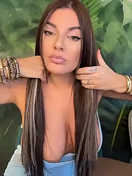 JessycaFlame - Last tip 2 squirt vid+1real cock ride