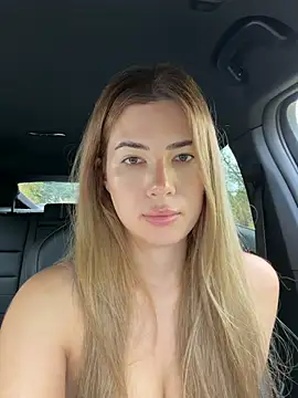 ClaireBree - Last tipper wins 5 lesbian porns 💦