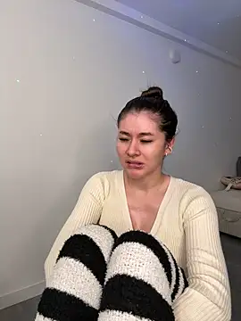 Sharon_07 - Oily boobs and tittiy fuck