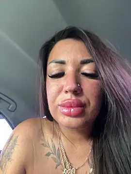 RuslanaXX - Go play in mall