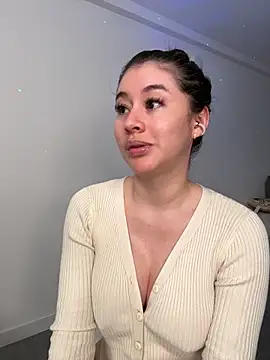 Sharon_07 - Oily boobs and tittiy fuck