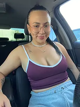 Bunny_Lush - Make me moan in PUBLIC
