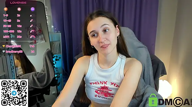 Ave_Costly - squueze beautiful tits near to cam