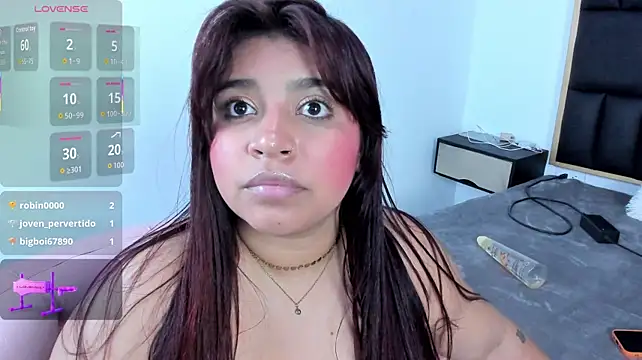 Abigail_johnson - Show tits