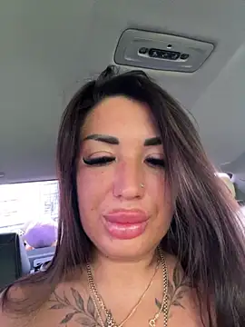 RuslanaXX - Lush in ass Domi in pussy and squirt