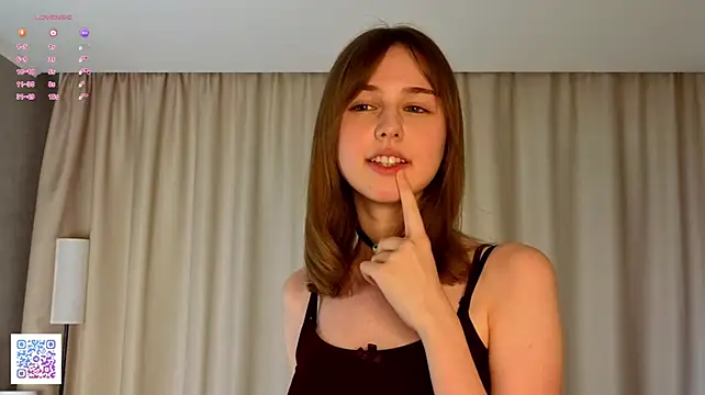 SunnySikarskie - 🔥spank my ass till I'm red🔥(every 5 tk