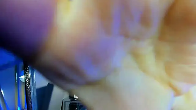ValerySkinnyy - I take more semen into my mouth 🤪🤤