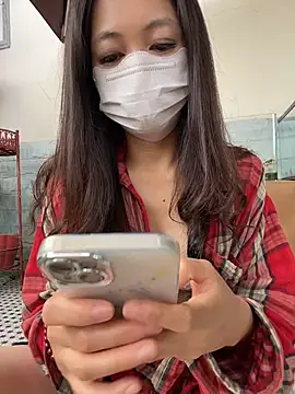 Jiajiaya-520 - 户外小穴特写玩小粉刺激3分钟
