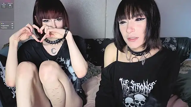 GraypacLive - 💜 Misha fucks+cum in Ari 🕸️
