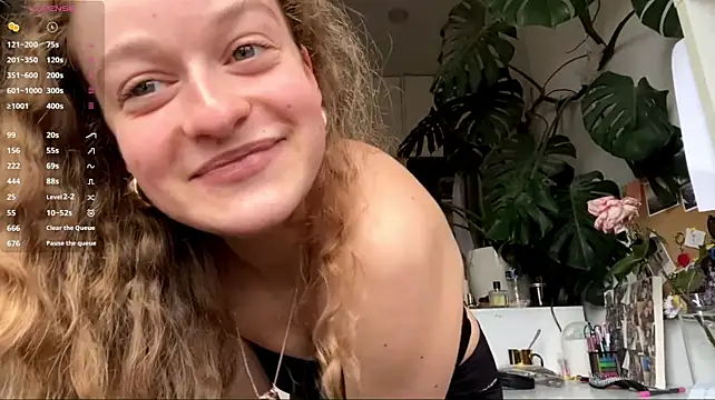 AllineSummerfield - show my boobs