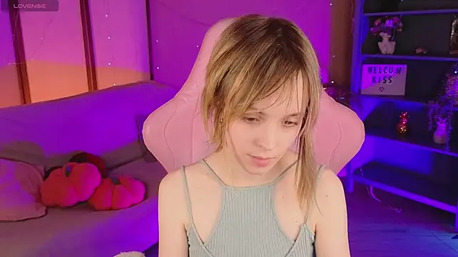 SelenaBless - spank ass until red